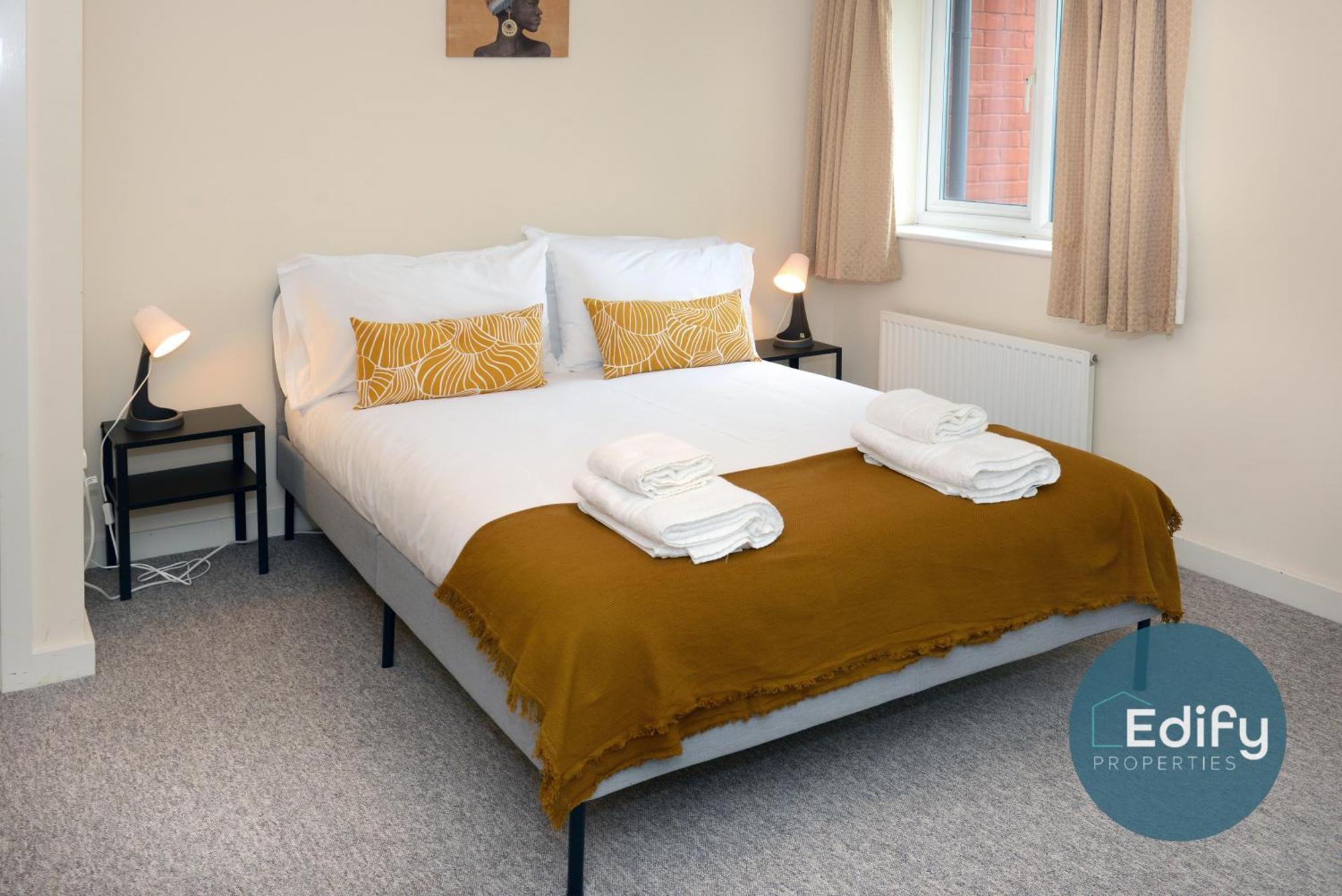 City Centre Townhouse, Sleeps 8, Free Parking Саутгемптон Экстерьер фото
