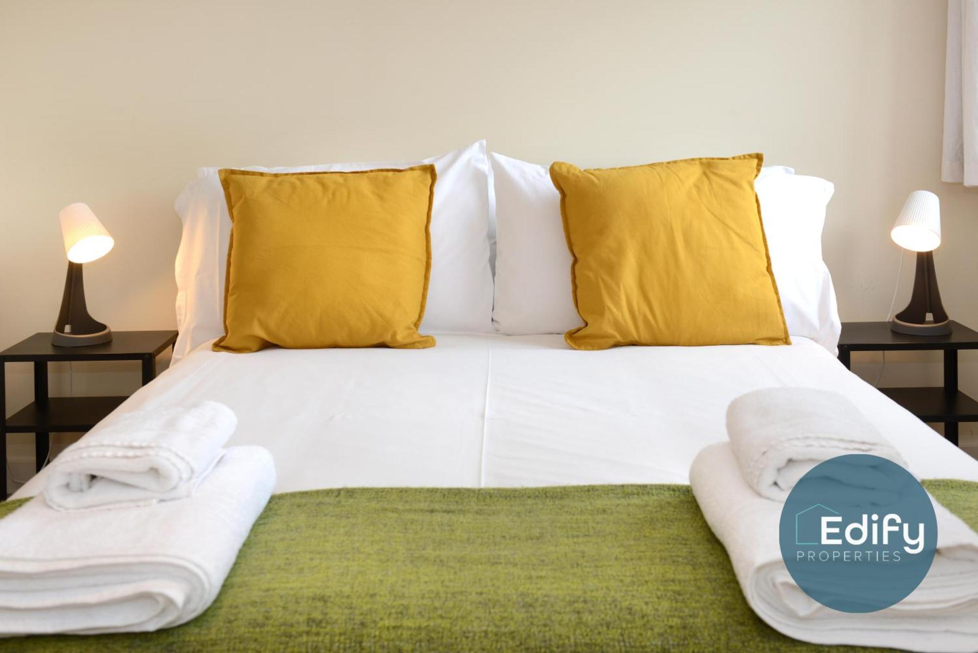 City Centre Townhouse, Sleeps 8, Free Parking Саутгемптон Экстерьер фото