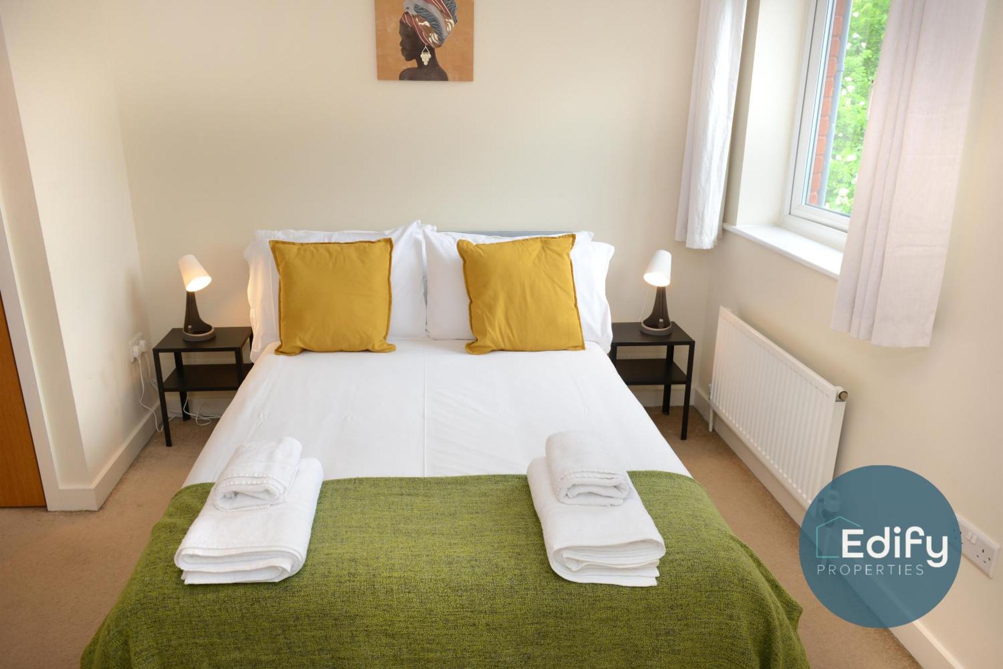 City Centre Townhouse, Sleeps 8, Free Parking Саутгемптон Экстерьер фото